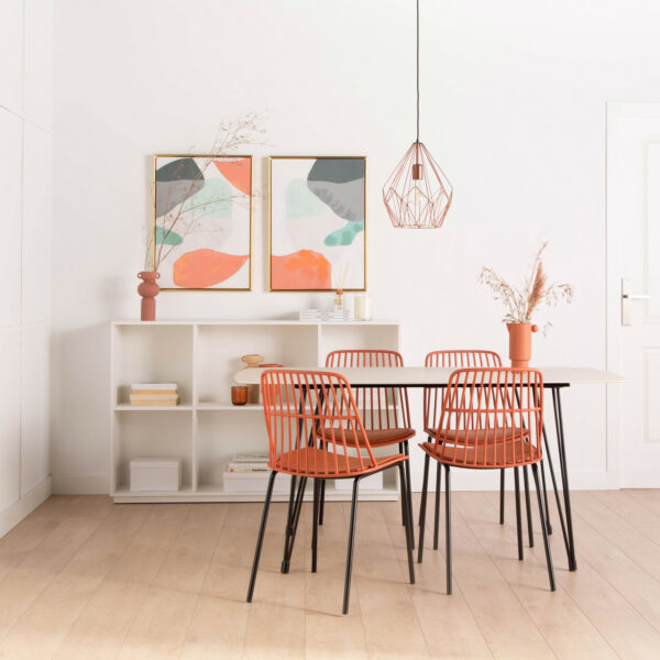 La mesa de comedor rectangular Nils de estilo contemporáneo es una de nuestras favoritas. Su diseño exclusivo y diferenciador con tablero en acabado terrazo premium blanco