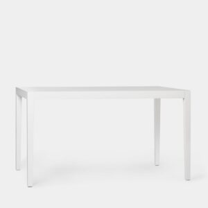 La mesa de comedor extensible 140/190 Mara blanca encaja en cualquier salón