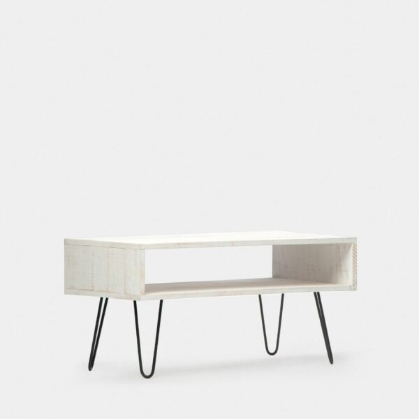 La mesa de centro rectangular Brena fabricada en madera reciclada representa con personalidad el upcycling