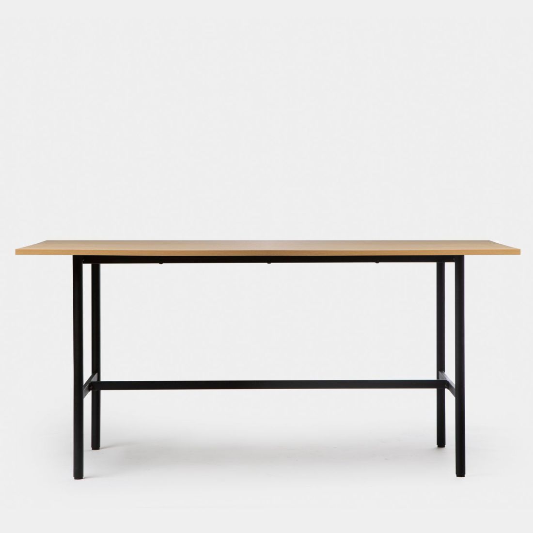 Mesa-de-comedor-rectangular-160-efecto-madera-con-pata-metalica-negra-Beka-2