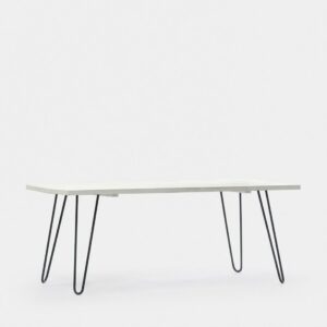 La mesa de centro rectangular Brena fabricada en madera reciclada representa con personalidad el upcycling