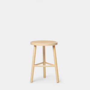Dale un toque natural a tu hogar con la mesa auxiliar Quo
