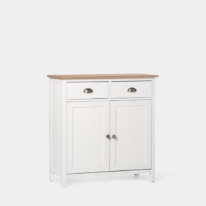 El mueble auxiliar de estilo contemporáneo Marais es un mueble de medidas contenidas que permite conseguir espacio de almacenaje extra en el hogar. Cuenta con dos cajones y dos puertas en los que podrás almacenar tu menaje del hogar. Los cajones cuentan con un sistema de cierre con retención que evita que se den golpes al cerrar e impide la apertura involuntaria. Para mayor estabilidad del mueble